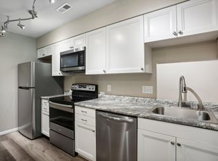 849 Woodgate Dr, Vadnais Heights, MN 55127