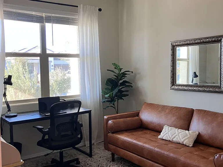 30998 W Earll Dr — Photo 21