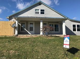 9714 Lawrenceburg Rd, Chaplin, KY 40012