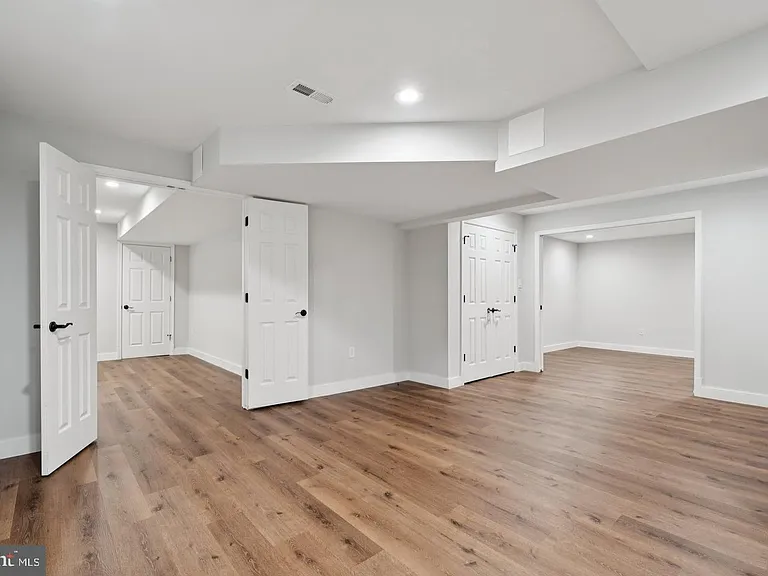 1291 Mason Mill Ct — Photo 18