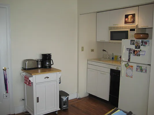 Rented by Segallis Real Estate | media 7