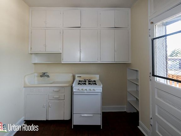 2nd image of 4409 N Wolcott Ave #Ua