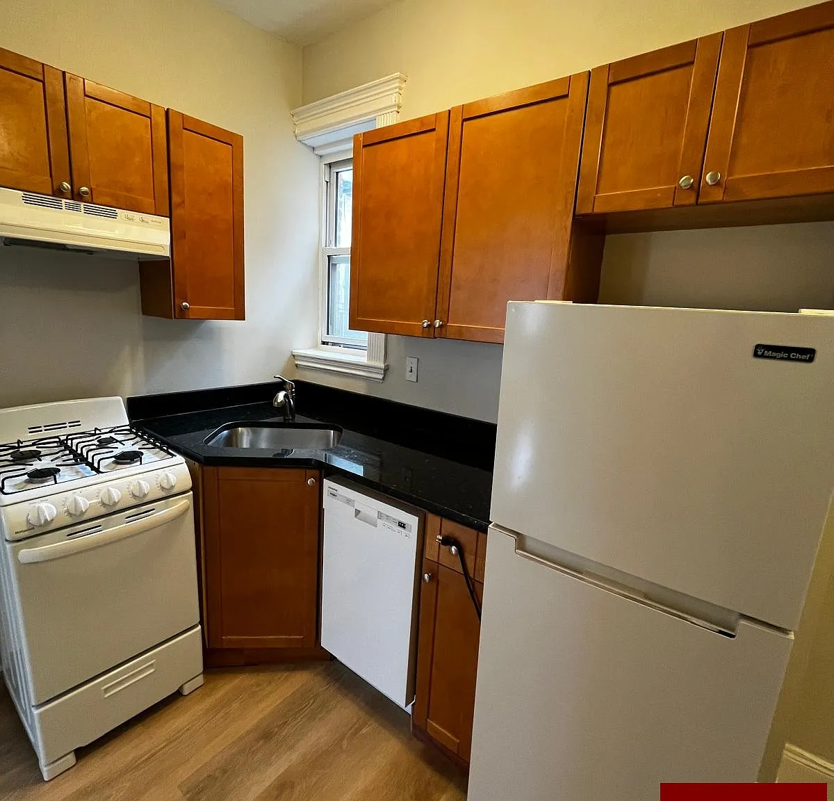 2 bed, 1.0 bath, $3,650 — Photo 1