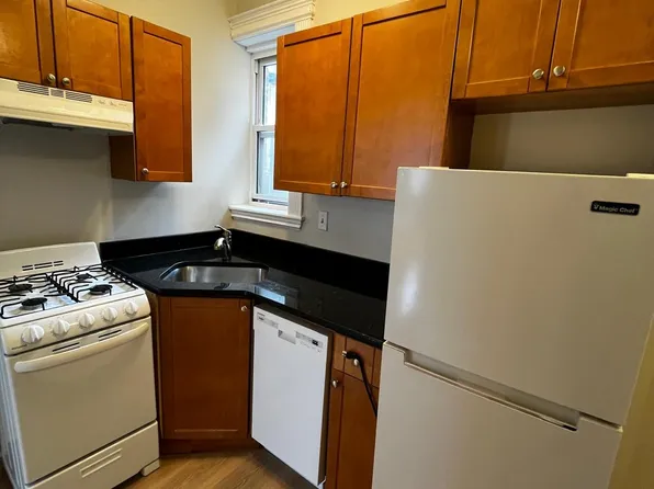 38 Hemenway St, Boston, MA