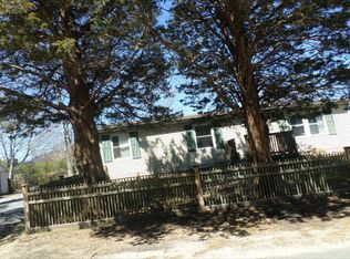 12 Bayview Rd, Sag Harbor, NY 11963