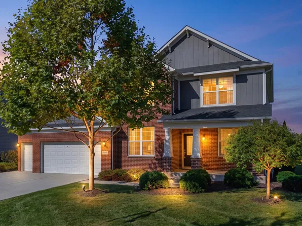4319 Plantree Rd, Naperville, IL 60564