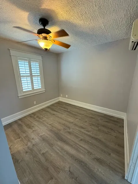 1 bed, 706 sqft, $1,800 — Photo 4