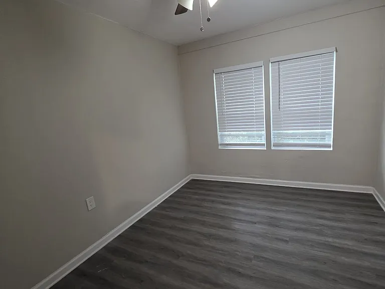 5622 Edith St #5622 — Photo 11