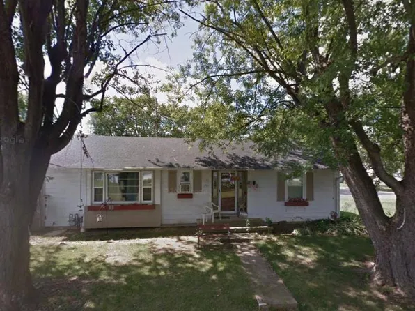 201 Rosewood Dr, Phillipsburg, OH 45354