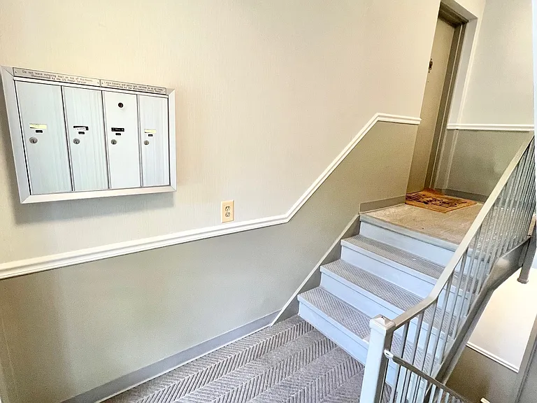 10305 Montrose Ave #101 — Photo 3