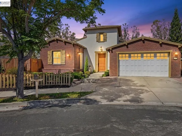 1135 Blue Spur Cir, Danville, CA 94506