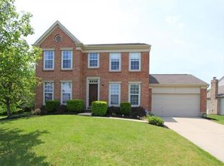 2411 Candlemakers Ln, Maineville, OH 45039