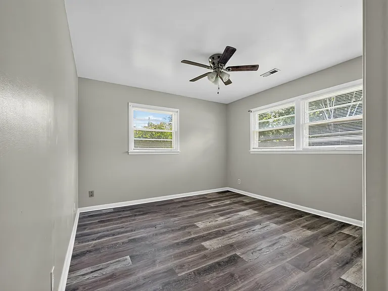 2303 Lynn Rd NW #1 — Photo 5