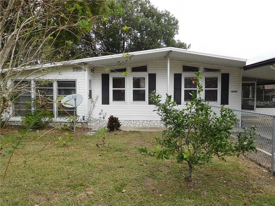 1st image of 16845 SE 101st Ct