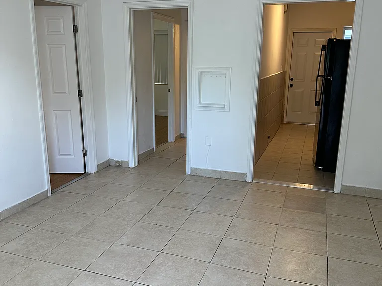 1930 Calais Dr #4 — Photo 6