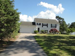 65 Nathan Ln, Plymouth, MA 02360