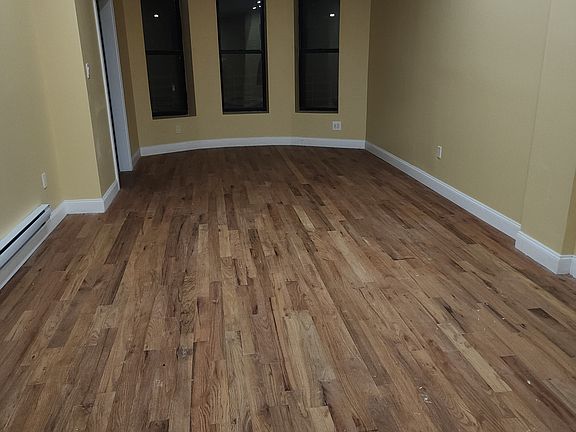 5th image of 1138 Fox St #3