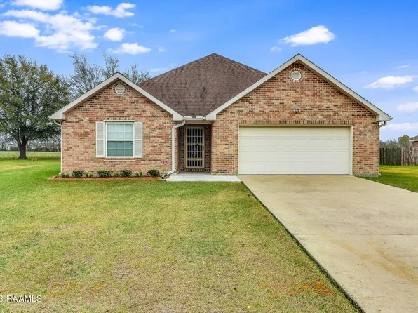 7614 Sugar Hill Dr, New Iberia, LA 70560