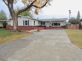2304 12th Ave, Kingsburg, CA 93631