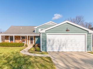 1038 Tamarack Ln, Libertyville, IL