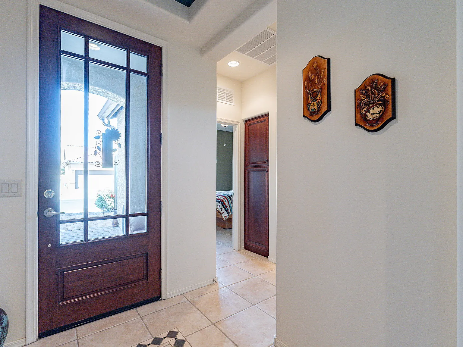 2 bed, 1745 sqft, $3,100 — Photo 3