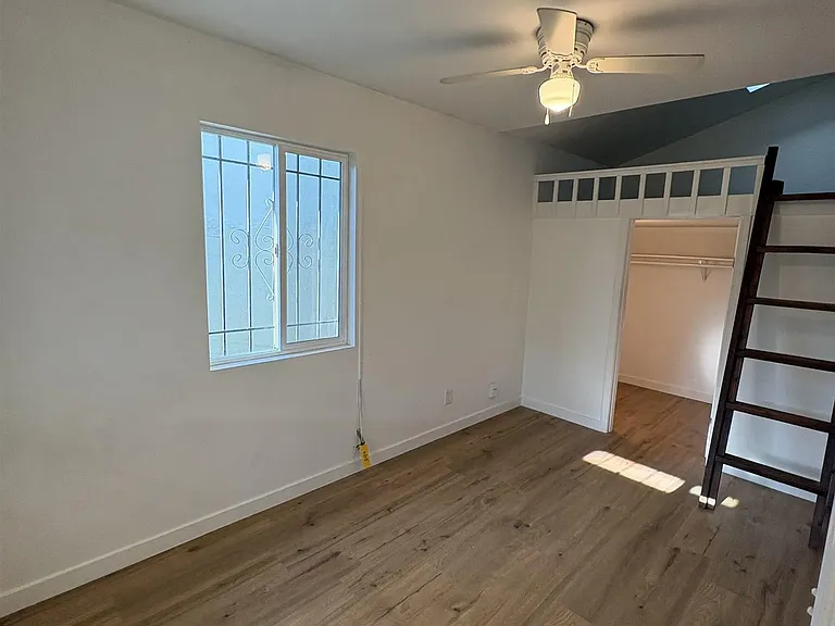 4329 Utah St #A — Photo 13