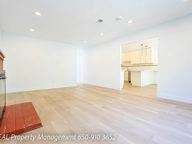 35931 Brandywine St — Photo 14