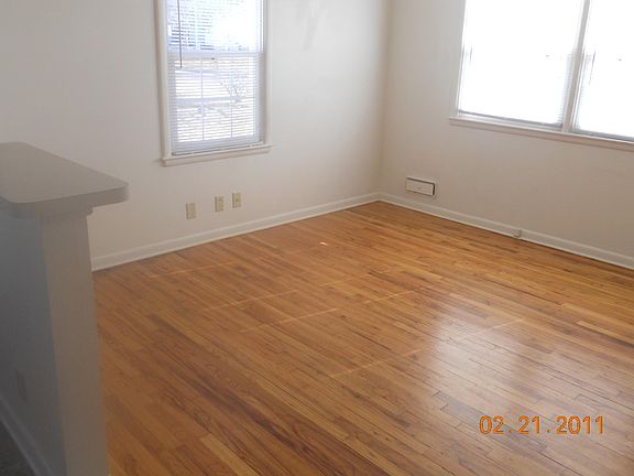 5th image of 4209 N Park Blvd