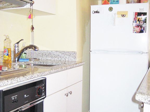 4th image of 5 Tudor City Pl APT 1605