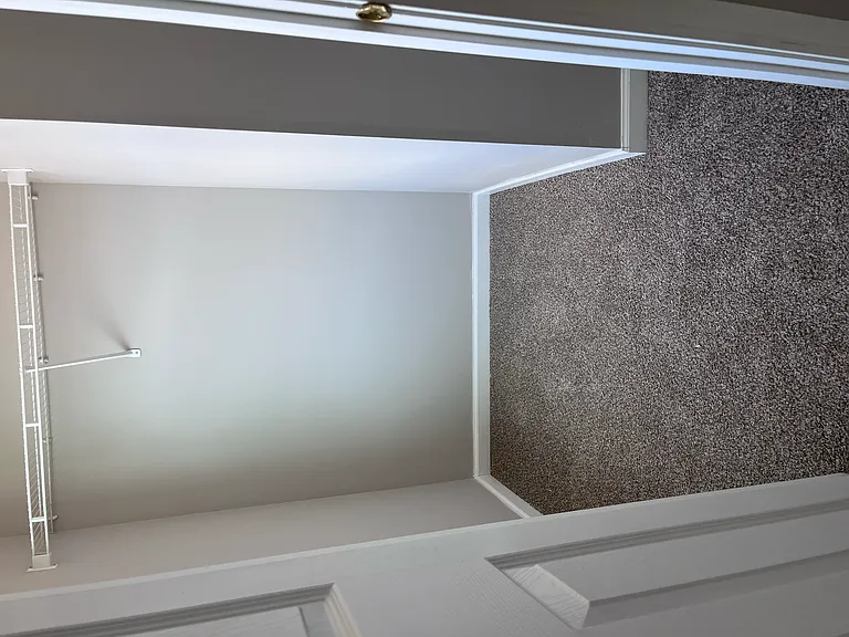 660 Four Seasons Blvd — Photo 10