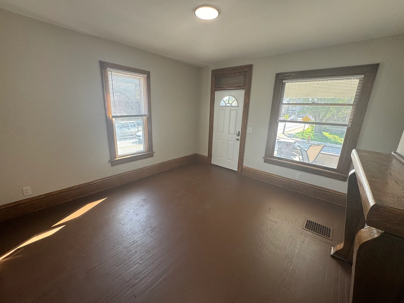 3 bed, 1585 sqft, $1,750 — Photo 3