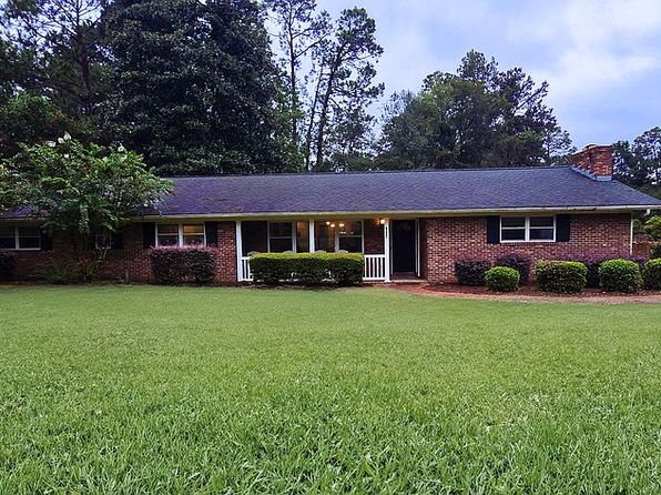 117 Circle Dr