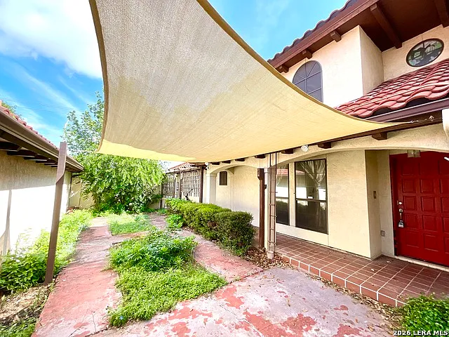 2 bed, 2.5 bath, 1826 sqft, $1,575 — Photo 3