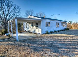 1126 Briggstown Rd, Lexington, NC 27292