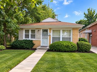 9221 S Perry Ave, Chicago, IL 60620