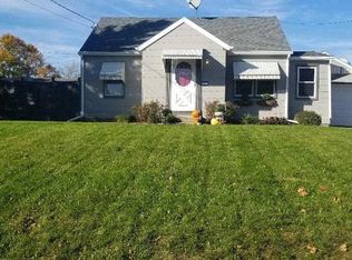 227 E Front St, Byron, IL 61010