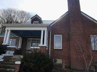 144 Country Club Rd, La Follette, TN 37766
