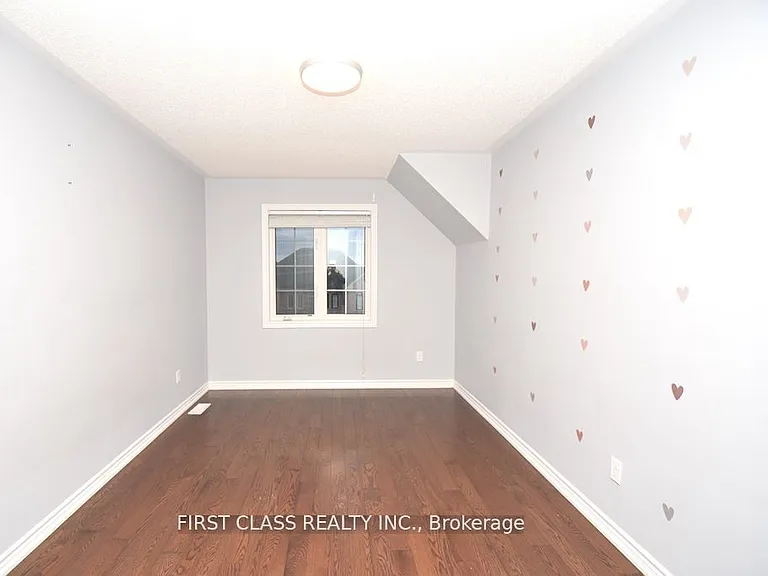 1542 Bruny Ave #UPPER — Photo 7