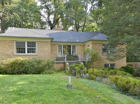 6304 Alcott Rd, Bethesda, MD 20817