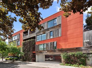 2373 SE 44th Ave UNIT 301, Portland, OR 97215