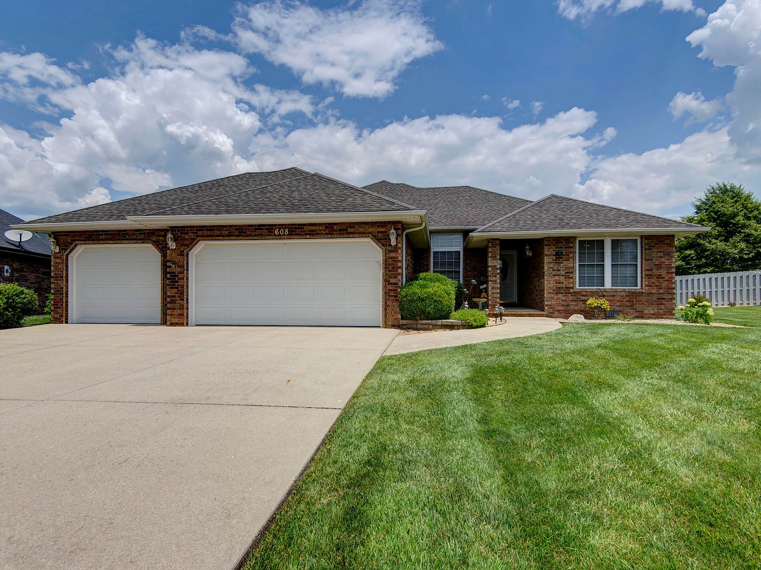 608 Clover Court, Nixa, MO 65714 Zillow