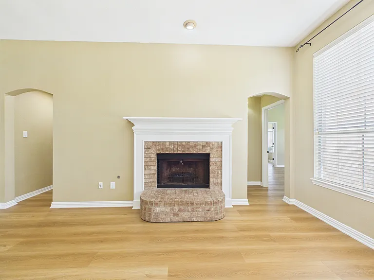 2208 Sagebrush Dr — Photo 10