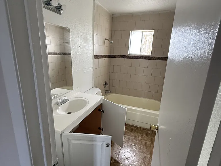 8535 Winkler D07 Wynd #WINK D07 — Photo 9