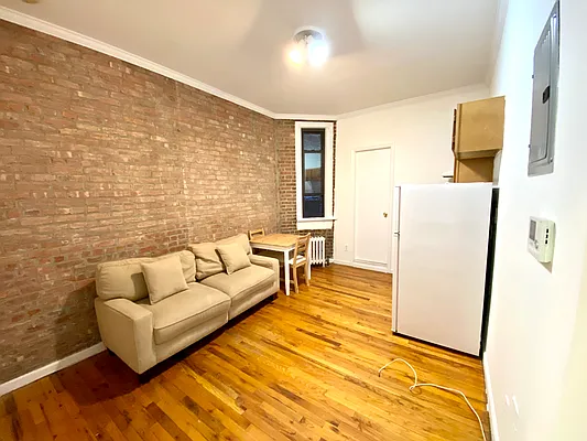 Rented by Douglas Elliman | media 11