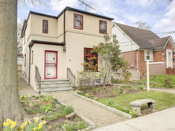 61-20 214 Street, Bayside, NY 11364