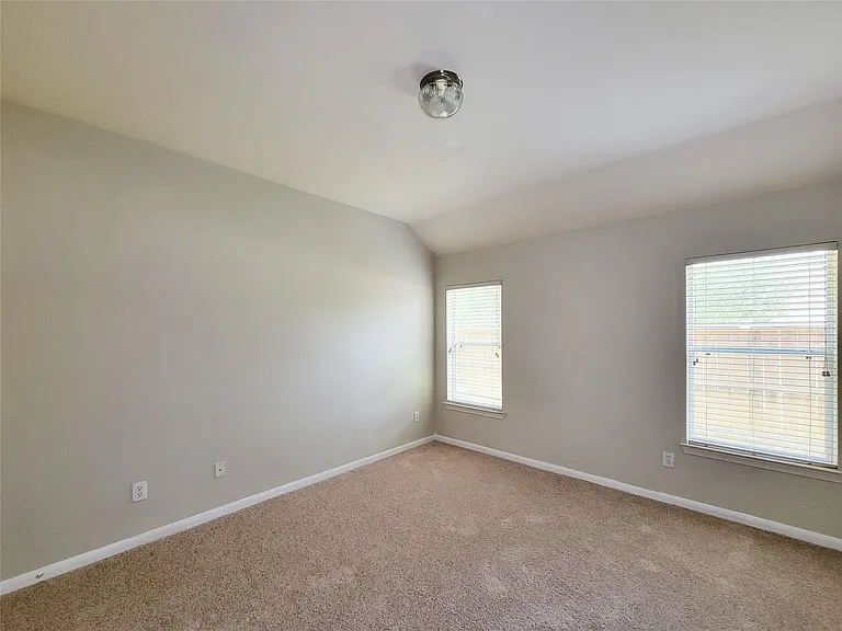 3735 Tidalwood Dr — Photo 35