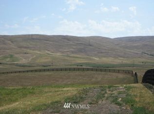 4 Stringstreet Ln, Centerville, WA 98613