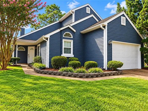 3245 Barberry Ln, Virginia Beach, VA 23453
