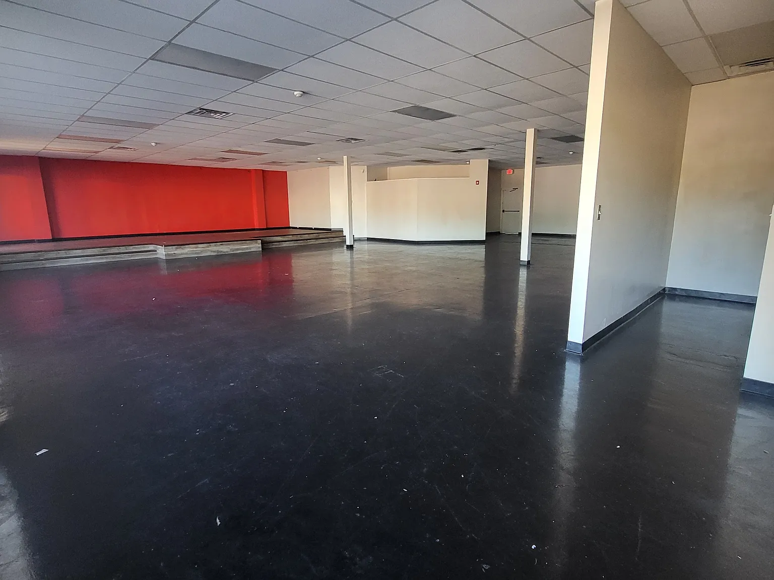 6001 Bartlett Center Dr - 1 & 2 — Photo 4