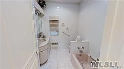 3rd image of 113 Audley St